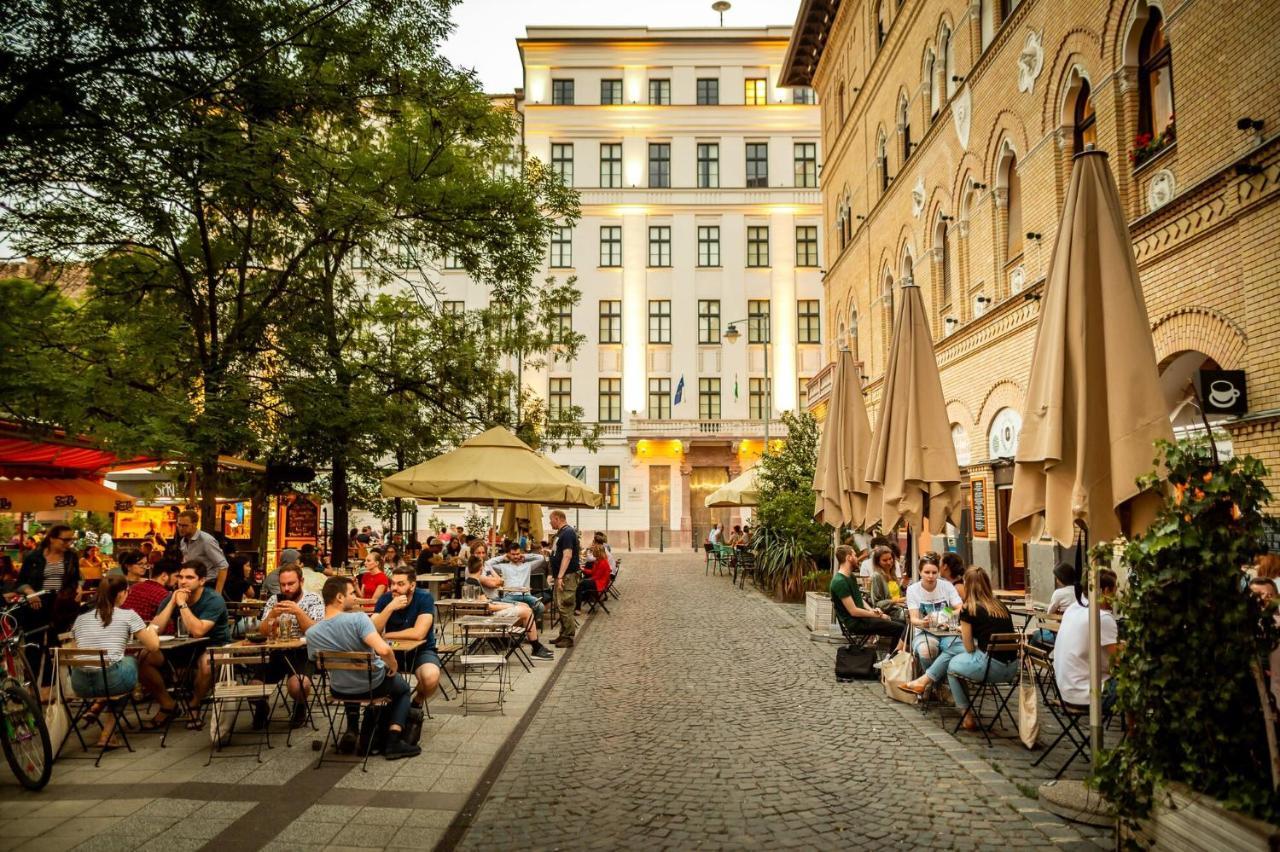Sunny Dots - Free Parking! Appartement Boedapest